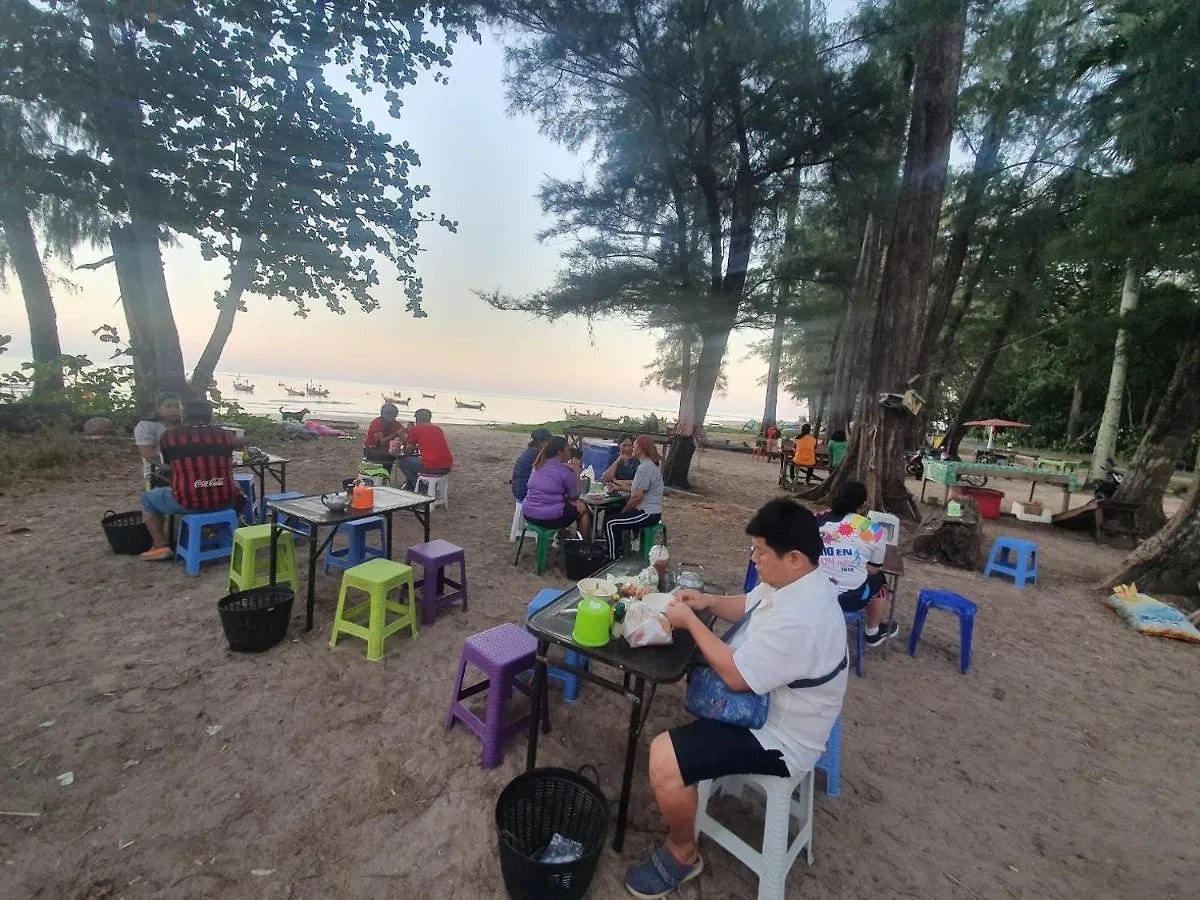 아톰 푸켓 호텔  Nai Yang Beach