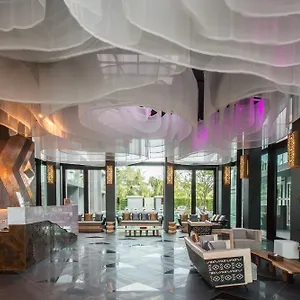 4* Отель Maya Phuket Airport Hotel-naiyang